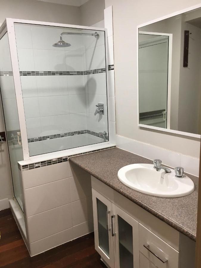 Bunbury'S Most Convenient Location Екстериор снимка